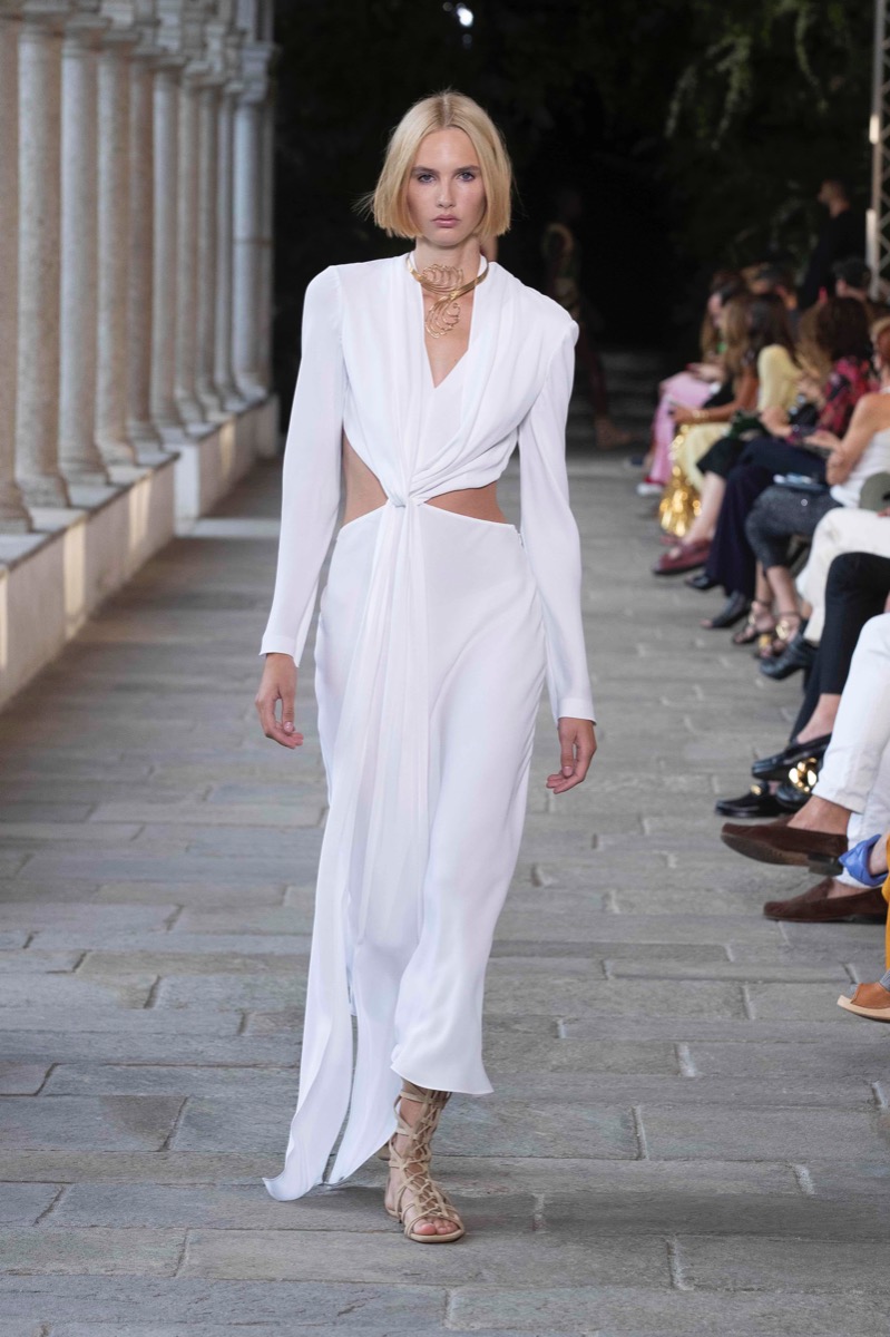 Alberta Ferretti SS2022